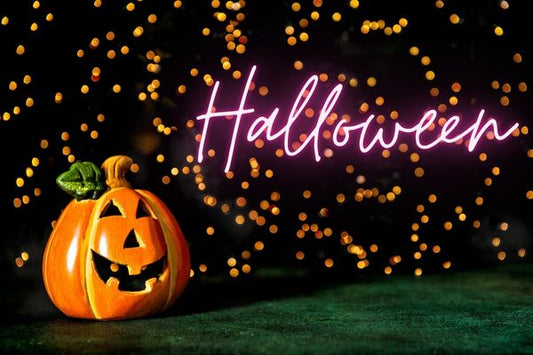 U.S. Influencers Driving Neon Aesthetic Trends