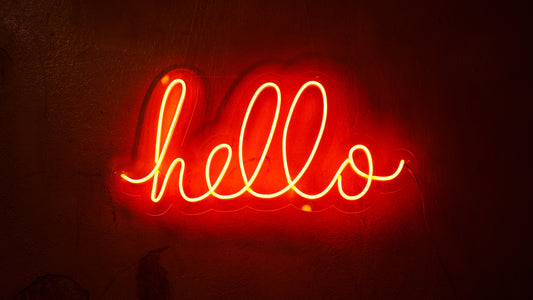 U.S. Salons & Barbershops Using Neon as Branding